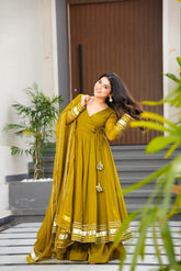 Elegant Hand Gotta Work Anarkali Set – A Perfect Blend of Grace & Festive Charm