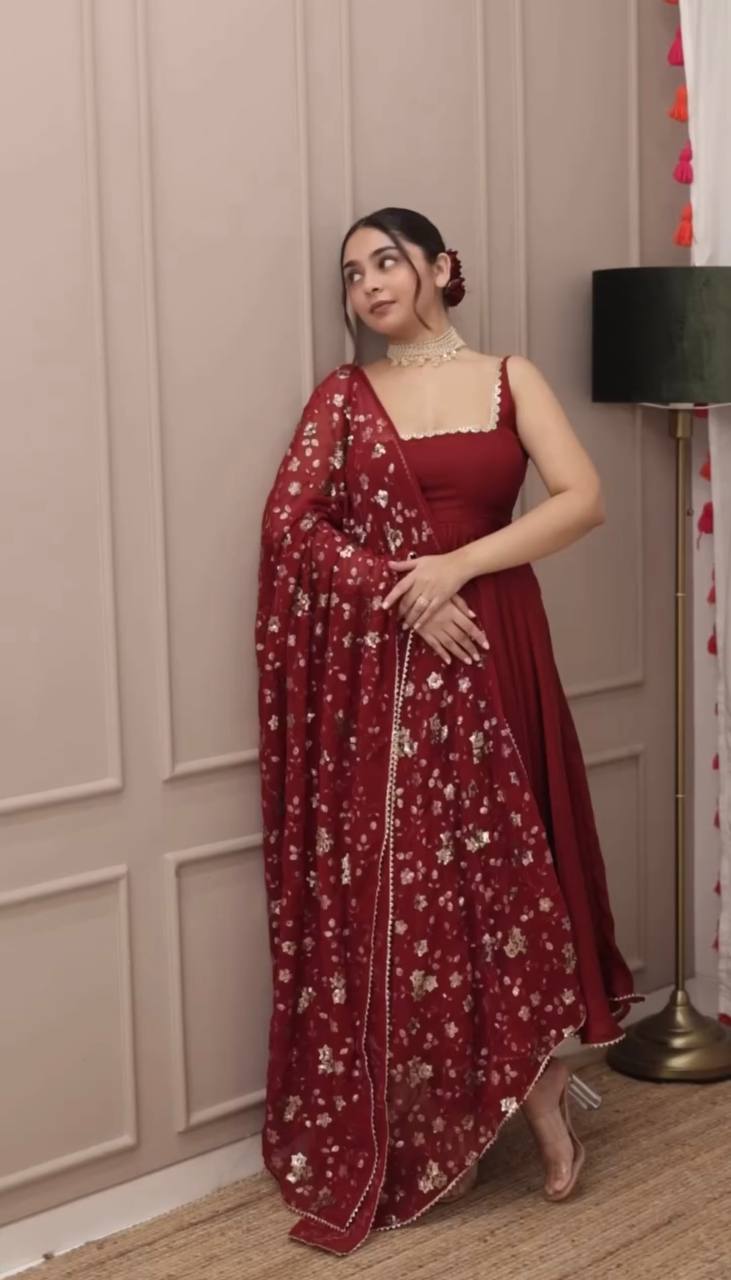 Stunning fully stitched 3-piece ethnic ensemble
