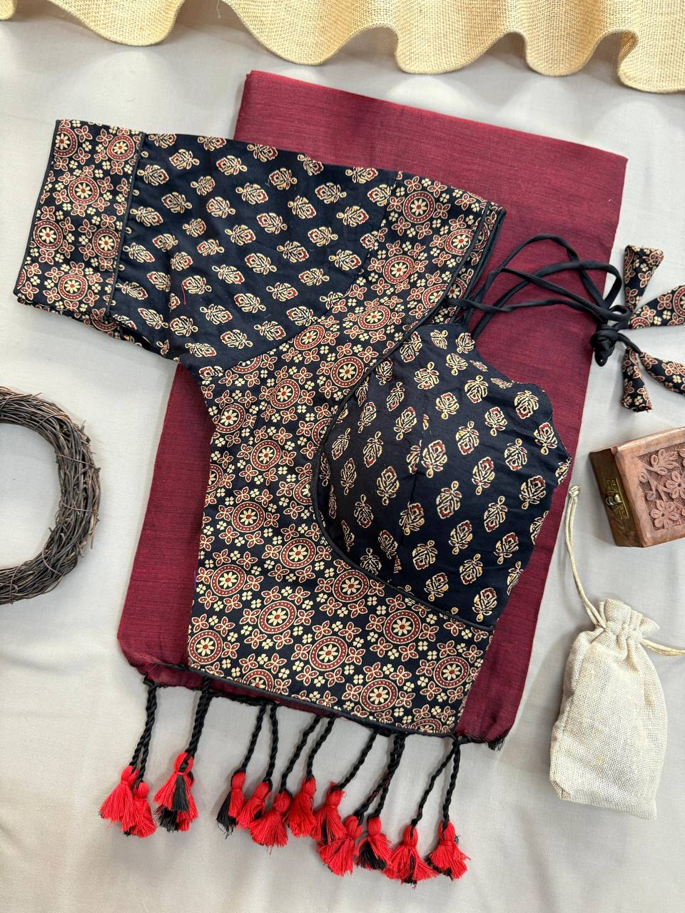 CF-105 – Elegant Khadi Cotton Saree