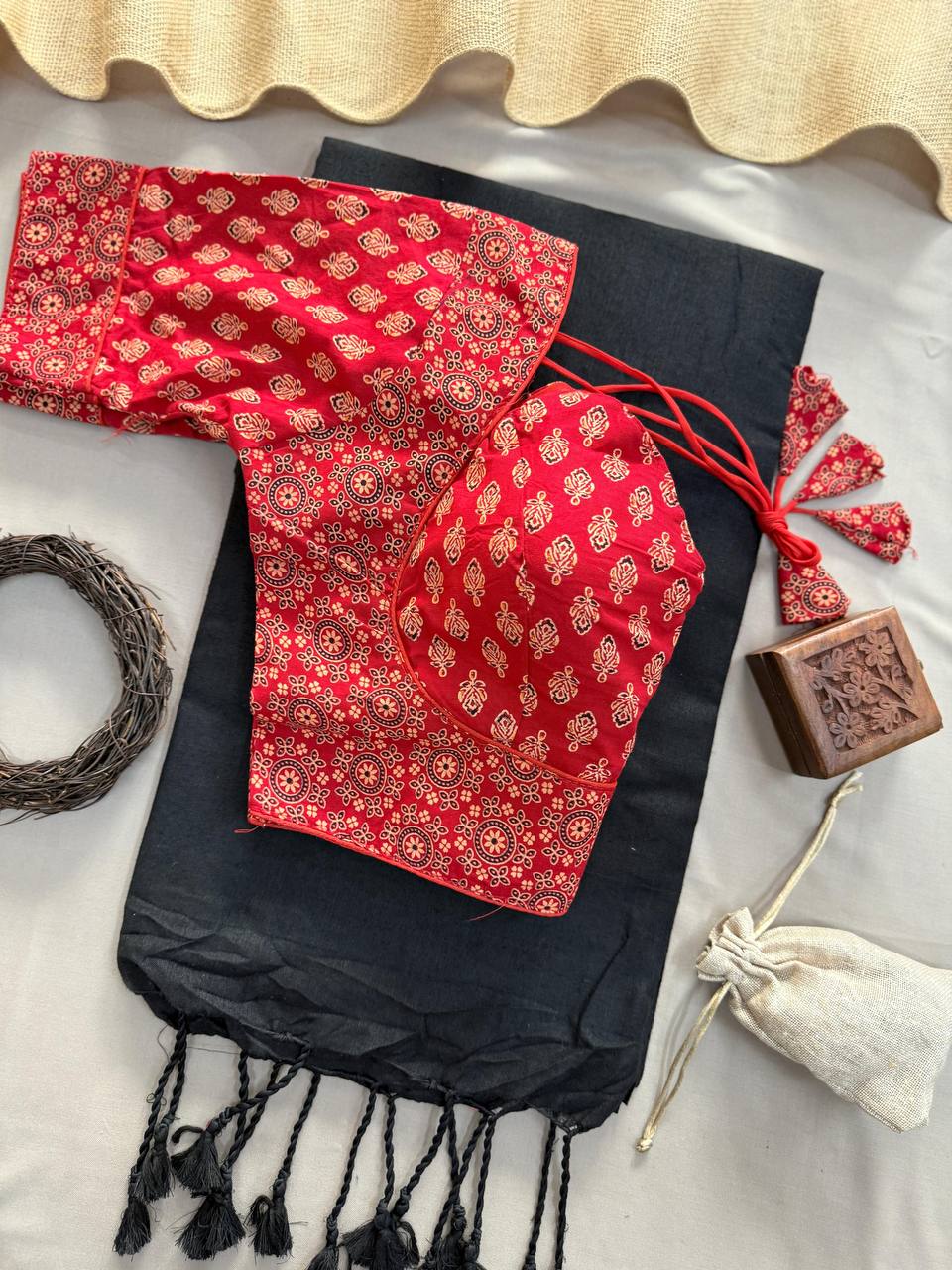 CF-105 – Elegant Khadi Cotton Saree