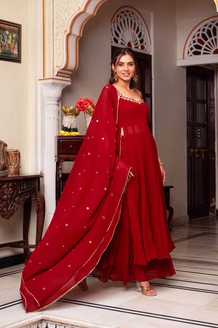 Elegant Women's Ethnic Set – 3-Piece Ensemble (Top, Palazzo & Dupatta)