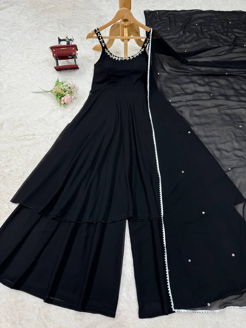 Elegant Women's Ethnic Set – 3-Piece Ensemble (Top, Palazzo & Dupatta)
