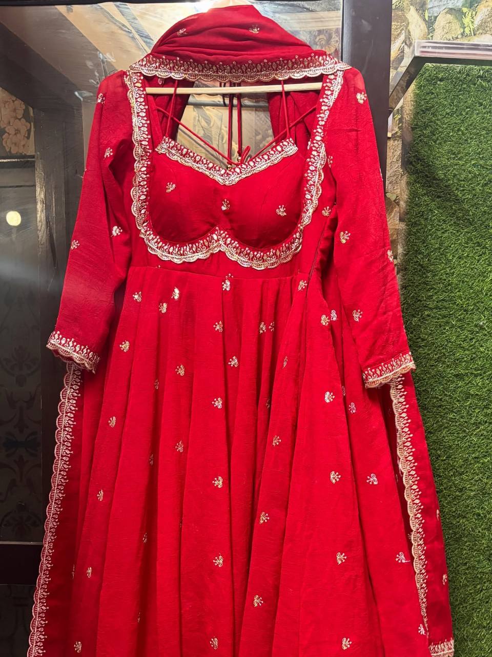 Red chili slit Anarkali Kurta Set Premium Suit Set | Festive & Party Wear