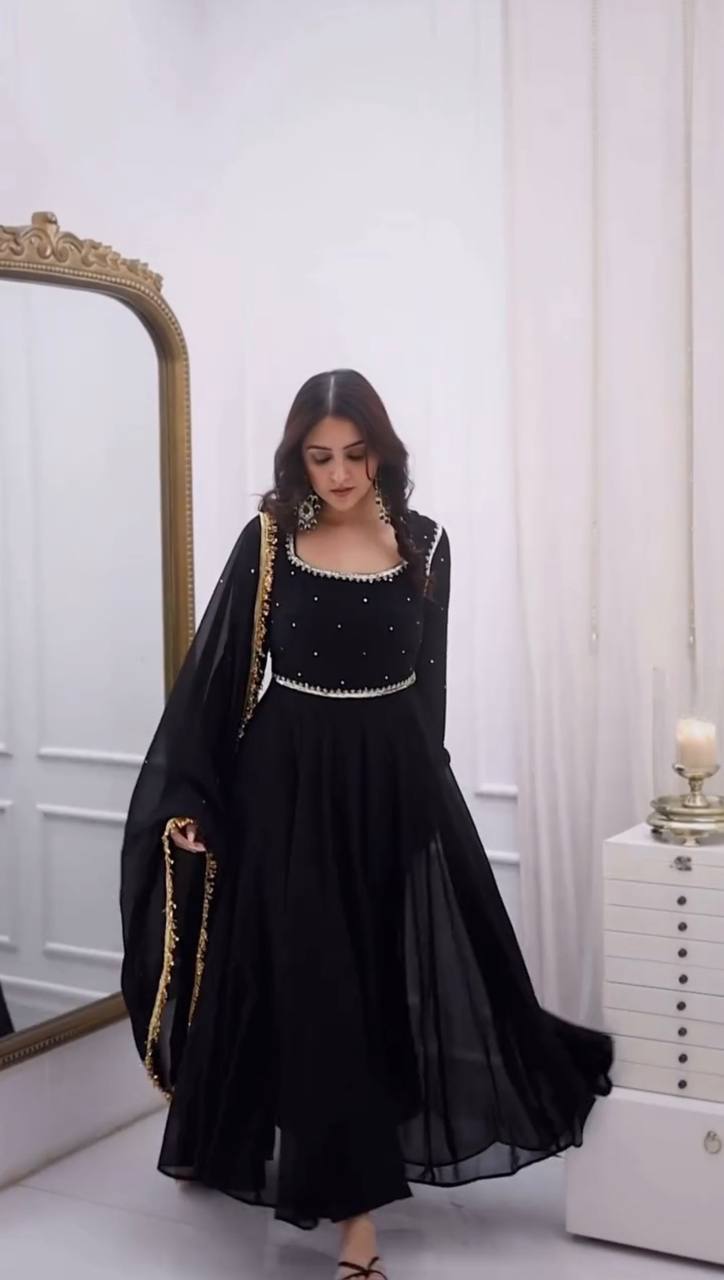 Elegant Faux Georgette Handwork Suit Set