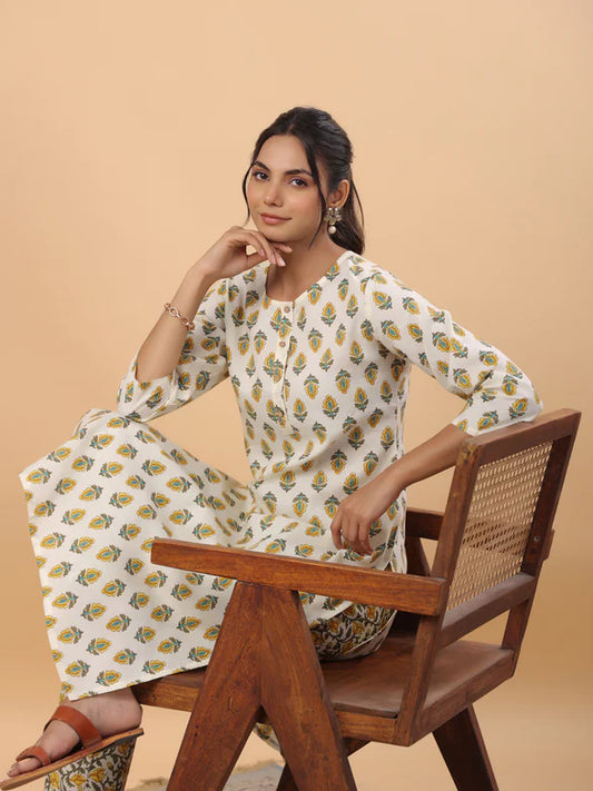 Women's Cream Cotton Motif Kurta Set.