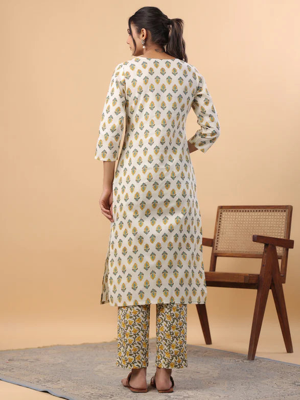 Women's Cream Cotton Motif Kurta Set.