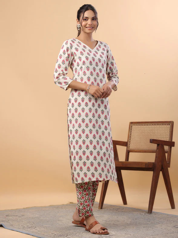 Cream Cotton Ethnic Motif Straight Kurta Set.