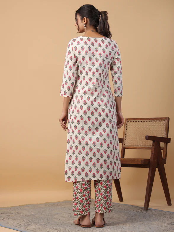 Cream Cotton Ethnic Motif Straight Kurta Set.