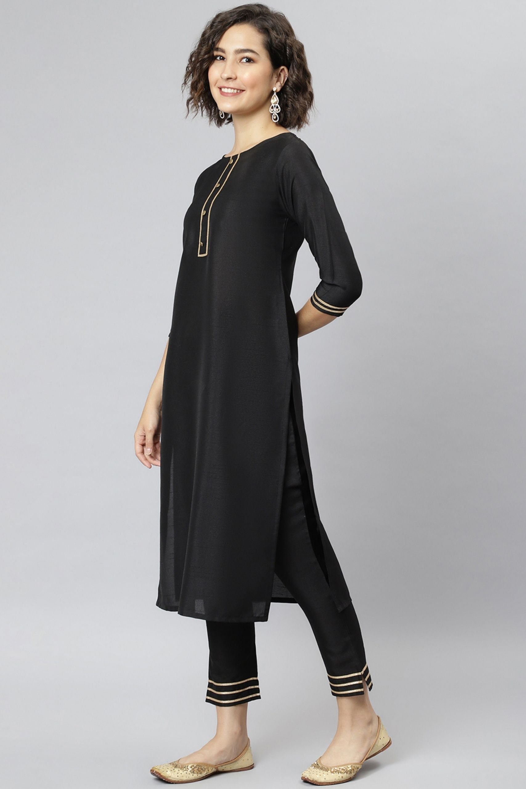 Black Poly Silk Solid Kurta With Pant - Style Like A Diva