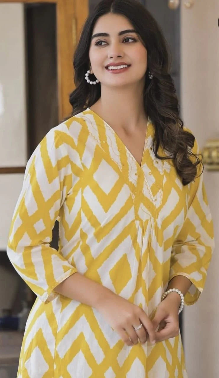 yellow cotton geometrical printed kurta set